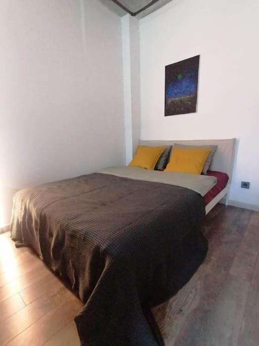 Erdvi Studija Spacious Studio Apartment Self Check In Vilnius Ngoại thất bức ảnh