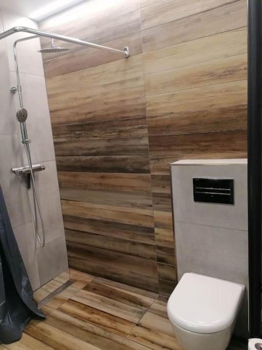 Erdvi Studija Spacious Studio Apartment Self Check In Vilnius Ngoại thất bức ảnh